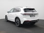 Volkswagen Tiguan 1.5 eHybrid R-Line Edition 272 PK | R-Line | Automaat | Navigatie | Panoramadak | Harman Kardon | Inklapbare trekhaak | Head-up display | 360 Camera | Stoelmassage | Stoelventilatie voor | Stoelverwarming voor + achter | Stuurverwarming | HD Matrix |