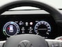 Volkswagen Tiguan 1.5 eHybrid R-Line Edition 272 PK | R-Line | Automaat | Navigatie | Panoramadak | Harman Kardon | Inklapbare trekhaak | Head-up display | 360 Camera | Stoelmassage | Stoelventilatie voor | Stoelverwarming voor + achter | Stuurverwarming | HD Matrix |