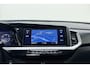 Opel Grandland 1.2 Turbo Automaat Business Elegance | Alcantara | Trekhaak | Navigatie | Camera | Elecktriche achterklep | Matrix LED verlichting | Stoel- en stuurverwarming | Zwart dak