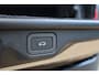 Land Rover Range Rover 5.0 V8 SC SVAutobiography Dynamic | NP: €262.858,- | 4X MASSAGE & STOELKOELING | HUD | SOFT-CLOSE | ENTERTAINMENT PACK |