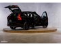Volvo XC60 2.0 T6 Plug-in hybrid AWD Ultra Black Edition long Range | Luchtvering | Bowers&Wilkins | Zwenkbare trekhaak | Panoramadak | Memory | Blis |