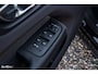 Volvo XC60 2.0 T6 Plug-in hybrid AWD Ultra Black Edition long Range | Luchtvering | Bowers&Wilkins | Zwenkbare trekhaak | Panoramadak | Memory | Blis |
