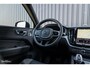 Volvo XC60 2.0 T6 Plug-in hybrid AWD Ultra Black Edition long Range | Luchtvering | Bowers&Wilkins | Zwenkbare trekhaak | Panoramadak | Memory | Blis |