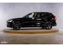 Volvo XC60 2.0 T6 Plug-in hybrid AWD Ultra Black Edition long Range | Luchtvering | Bowers&Wilkins | Zwenkbare trekhaak | Panoramadak | Memory | Blis |