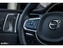 Volvo XC60 2.0 T6 Plug-in hybrid AWD Ultra Black Edition long Range | Luchtvering | Bowers&Wilkins | Zwenkbare trekhaak | Panoramadak | Memory | Blis |
