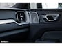 Volvo XC60 2.0 T6 Plug-in hybrid AWD Ultra Black Edition long Range | Luchtvering | Bowers&Wilkins | Zwenkbare trekhaak | Panoramadak | Memory | Blis |