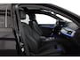 BMW 5-Serie Touring 530d xDrive M Sport > Pano.schuif/Head-up/19inch/Shadow-Line/Trekhaak