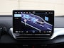 Volkswagen ID.4 Pro Business 77 kWh 286 pk | Navigatie | Camera | LED Matrix | 19 inch Lichtmetalen velgen | Stoelverwarming | Cruise control | Climate control
