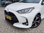 Toyota Yaris 1.5 Hybrid 115 Dynamic | Sensoren v/a | Stuur & Stoelverwarming