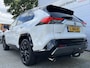 Toyota RAV4 2.5 Hybrid AWD Bi-Tone Trekhaak / Alarm / Bearlock