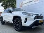 Toyota RAV4 2.5 Hybrid AWD Bi-Tone Trekhaak / Alarm / Bearlock