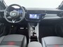 Alfa Romeo Junior Ibrida Ti | 18" lichtmetalen velgen - Fori | Elektrisch bediend panoramisch schuifdak | Techno Pack