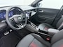 Alfa Romeo Junior Ibrida Ti | 18" lichtmetalen velgen - Fori | Elektrisch bediend panoramisch schuifdak | Techno Pack