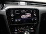 Volkswagen Passat Variant 1.4 TSI PHEV GTE Business 218pk DSG | Dealer onderhouden | Navigatie | Cruise control | Lederen bekleding | App-Connect | Stoelverwarming | Climate control |
