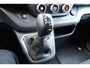 Renault Trafic 2.0 Blue dCi 170pk T30 L2H1 Red Edition Exclusive Automaat Schuifdeur L / R Nr. V203 | Climate | Cruise | Navi | Trekhaak | Achterklep | Betimmering