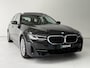 BMW 5-Serie Touring 530e xDrive Business Edition Plus | Navigatie | Panoramadak | Leder | Stoelverwarming |