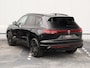 Volkswagen Touareg 3.0 TSi eHybrid 4MOTION R Edition 462PK  | Lederen bekleding | Trekhaak | HD Led Matrix | 360 Camera | Dyn audio | Stoel/stuurverwarming | Fabrieksgarantie t/m 2030 of 100.000km