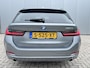 BMW 3-Serie Touring 320e Trekhaak Leder Camera Live Cockpit Plus Widescreen Elektrische Sportstoelen Stoelverwarming Extra Getint Glas Shadow Line Hifi Apple Carplay Android Auto Plug In Hybride NL Auto 1e Eigenaar BTW