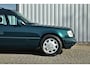 Mercedes-Benz E-klasse Combi E 200 S124 Youngtimer 141462km