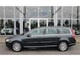 Volvo V70 T4 180PK Automaat Limited Edition | El. Achterklep | Trekhaak | PDC Achter | 17" LMV | Stoelverwarming | Climate Control | Leder |