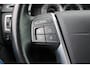 Volvo V70 T4 180PK Automaat Limited Edition | El. Achterklep | Trekhaak | PDC Achter | 17" LMV | Stoelverwarming | Climate Control | Leder |