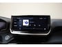 Peugeot e-2008 EV Allure 54 3-Fase NW-Model [ Navigatie Camera Half-Leder ]