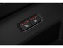Volvo XC60 T6 Plug-in hybrid AWD Plus Dark | Trekhaak | 360 graden camera | Verwarmbare voorstoelen stuurwiel en achterbank | Adaptieve cruise control | Premium audio by Harman Kardon
