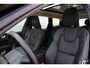 Volvo XC60 T6 Plug-in hybrid AWD Plus Dark | Trekhaak | 360 graden camera | Verwarmbare voorstoelen stuurwiel en achterbank | Adaptieve cruise control | Premium audio by Harman Kardon