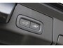 Volvo XC60 T6 Plug-in hybrid AWD Plus Dark | Trekhaak | 360 graden camera | Verwarmbare voorstoelen stuurwiel en achterbank | Adaptieve cruise control | Premium audio by Harman Kardon