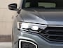 Volkswagen T-Roc 1.5 TSI Sport 150 pk | Black Style | Navigatie | Climate control | LED plus | Digital Cockpit | 19 inch Suzuka