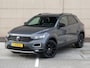 Volkswagen T-Roc 1.5 TSI Sport 150 pk | Black Style | Navigatie | Climate control | LED plus | Digital Cockpit | 19 inch Suzuka