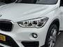 BMW X1 xDrive20i High Executive 192 Pk | Stoelverwarming | Elek. Kofferklep | PDC V+A | Cruise Control | Climate Control |