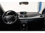 Renault Megane Estate 1.5 dCi Collection > Schade achterzijde <