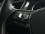 Volkswagen Tiguan 1.5 TSI Life | Stoelverwarming | Adaptieve Cruise Control | Navigatie | Climate Control | Metallic Lak | Climate Control | Automaat | Getinte Ramen | Dakrails | Lichtmetalen Velgen |