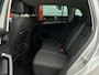 Volkswagen Tiguan 1.5 TSI Life | Stoelverwarming | Adaptieve Cruise Control | Navigatie | Climate Control | Metallic Lak | Climate Control | Automaat | Getinte Ramen | Dakrails | Lichtmetalen Velgen |