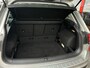 Volkswagen Tiguan 1.5 TSI Life | Stoelverwarming | Adaptieve Cruise Control | Navigatie | Climate Control | Metallic Lak | Climate Control | Automaat | Getinte Ramen | Dakrails | Lichtmetalen Velgen |