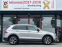 Volkswagen Tiguan 1.5 TSI Life | Stoelverwarming | Adaptieve Cruise Control | Navigatie | Climate Control | Metallic Lak | Climate Control | Automaat | Getinte Ramen | Dakrails | Lichtmetalen Velgen |