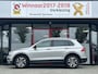 Volkswagen Tiguan 1.5 TSI Life | Stoelverwarming | Adaptieve Cruise Control | Navigatie | Climate Control | Metallic Lak | Climate Control | Automaat | Getinte Ramen | Dakrails | Lichtmetalen Velgen |