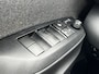 Toyota Yaris Cross 1.5 Hybrid Dynamic Limited Stoel Verwarming Parkeer en Dodehoek Sensoren