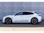 Zeekr 001 RWD Long Range 100 kWh | V2L | 22kW Lader | Warmtepomp | 360 Graden Camera | Head-up Display | Elektrische Achterklep | Keyless Entry | Panoramadak | Elektrisch Verstelbare Voorstoelen | Stoelverwarming voor en achter
