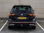 Volkswagen Tiguan 1.4 TSI eHybrid R-Line Business 245pk DSG | Dealer onderhouden | Navigatie | Winterpakket | Cruise control | Climate control | Trekhaak |