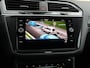 Volkswagen Tiguan 1.4 TSI eHybrid R-Line Business 245pk DSG | Dealer onderhouden | Navigatie | Winterpakket | Cruise control | Climate control | Trekhaak |