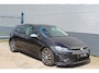 Volkswagen Golf 1.0 TSI R-Line | Virtual dashboard | LED Licht | Sfeerverlichting | Adaptive cruise control |