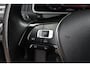 Volkswagen Golf 1.0 TSI R-Line | Virtual dashboard | LED Licht | Sfeerverlichting | Adaptive cruise control |