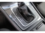 Volkswagen Golf 1.0 TSI R-Line | Virtual dashboard | LED Licht | Sfeerverlichting | Adaptive cruise control |