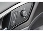 Volkswagen Golf 1.0 TSI R-Line | Virtual dashboard | LED Licht | Sfeerverlichting | Adaptive cruise control |
