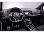Skoda Karoq Sportline Business 1.5 TSI 150pk DSG Automaat Trekhaak, Panoramadak, Elektrische achterklep, Adaptive cruise control, Achteruitrijcamera, Navigatie