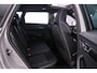 Skoda Karoq Sportline Business 1.5 TSI 150pk DSG Automaat Trekhaak, Panoramadak, Elektrische achterklep, Adaptive cruise control, Achteruitrijcamera, Navigatie