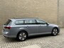 Volkswagen Passat 1.4 TSI 218pk PHEV GTE | Trekhaak wegklapbaar | 360 camera | LED | DAB | Adaptieve cruise | Lane assist | Stoelverwarming | Navigatie | Apple CarPlay | Dodehoekdetectie | Volledig onderhouden