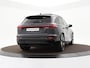 Audi Q6 e-tron S edition 83 kWh 252pk · SOH 98,1% · Panoramadak · 360 Camera · Inklap. Trekhaak · Luchtvering · Elek. Voorstoelen · Garantie t/m 19-06-2030 of 100.000km